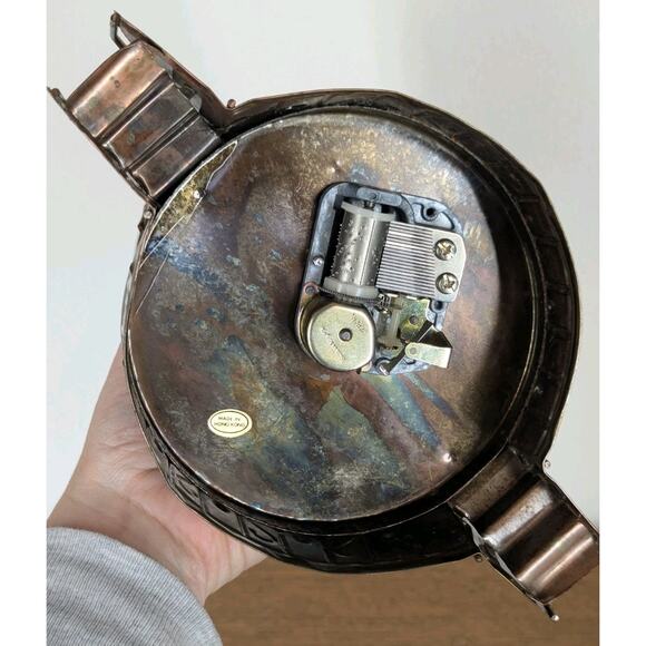 Vintage Copper Wind-Up Musical Carousel Horses 1960s MCM Music Home Decor Gift - Picture 8 of 12